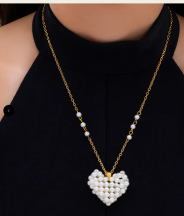 Heart Pendant Gold Necklace