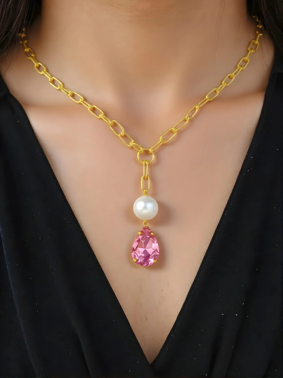 Rosélia Pearl Drop Necklace